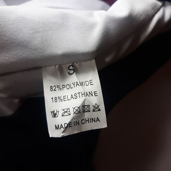 One Piece Swimsuit W/ Cutout, rushed sides and crossed straps NWOT Size Small - Picture 10 of 10